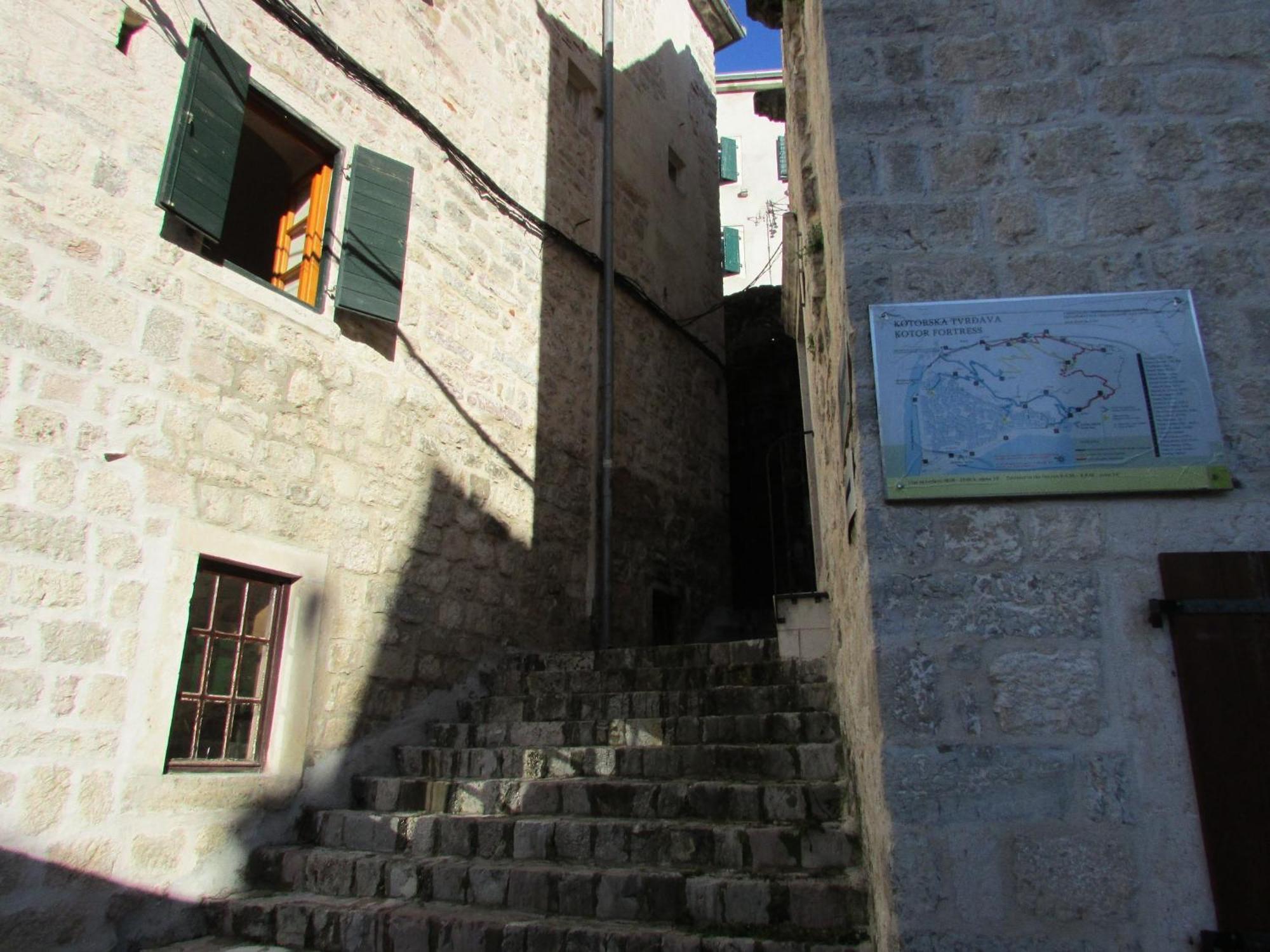 Apartments Popovic Kotor Buitenkant foto